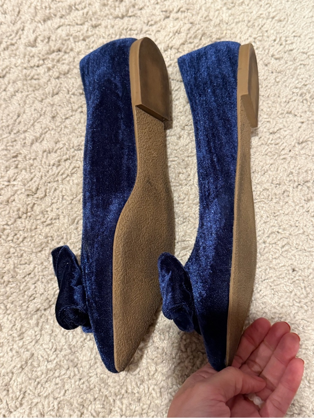 Jack Rogers Navy Velvet Pointed Toe Bow Flats - Picture 2 of 4